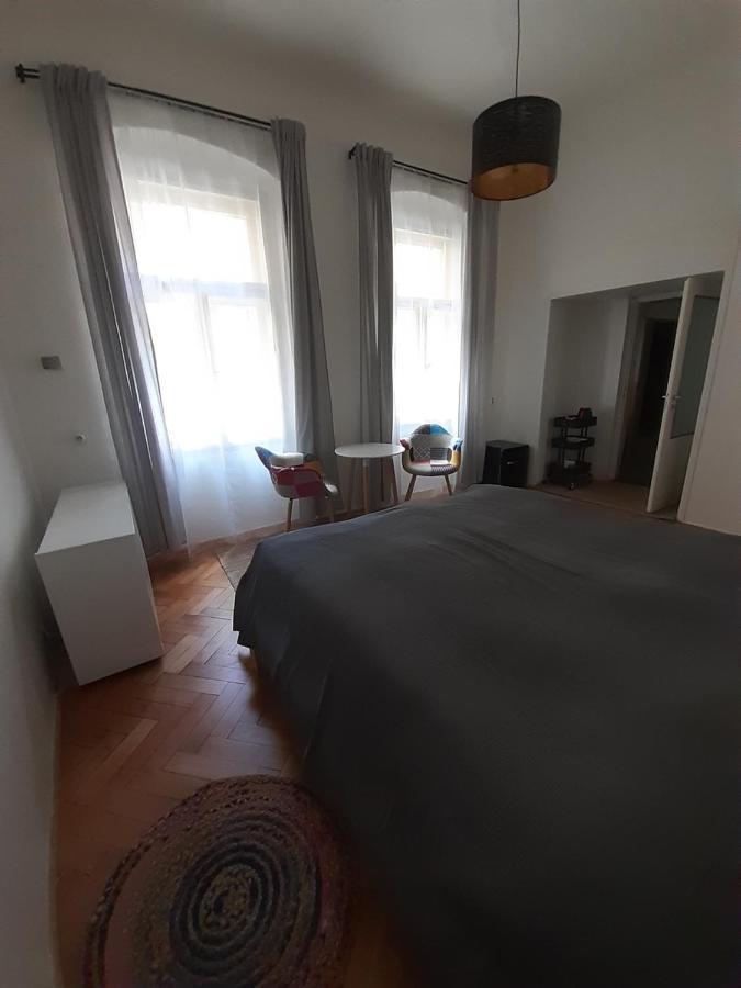 Soukromy Pokoj V Srdci Prahy Apartment ปราก ภายนอก รูปภาพ
